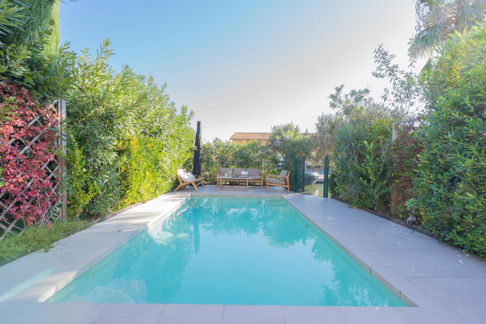 Maison Avec Piscine Et Amarrage Villa Grimaud Exterior foto